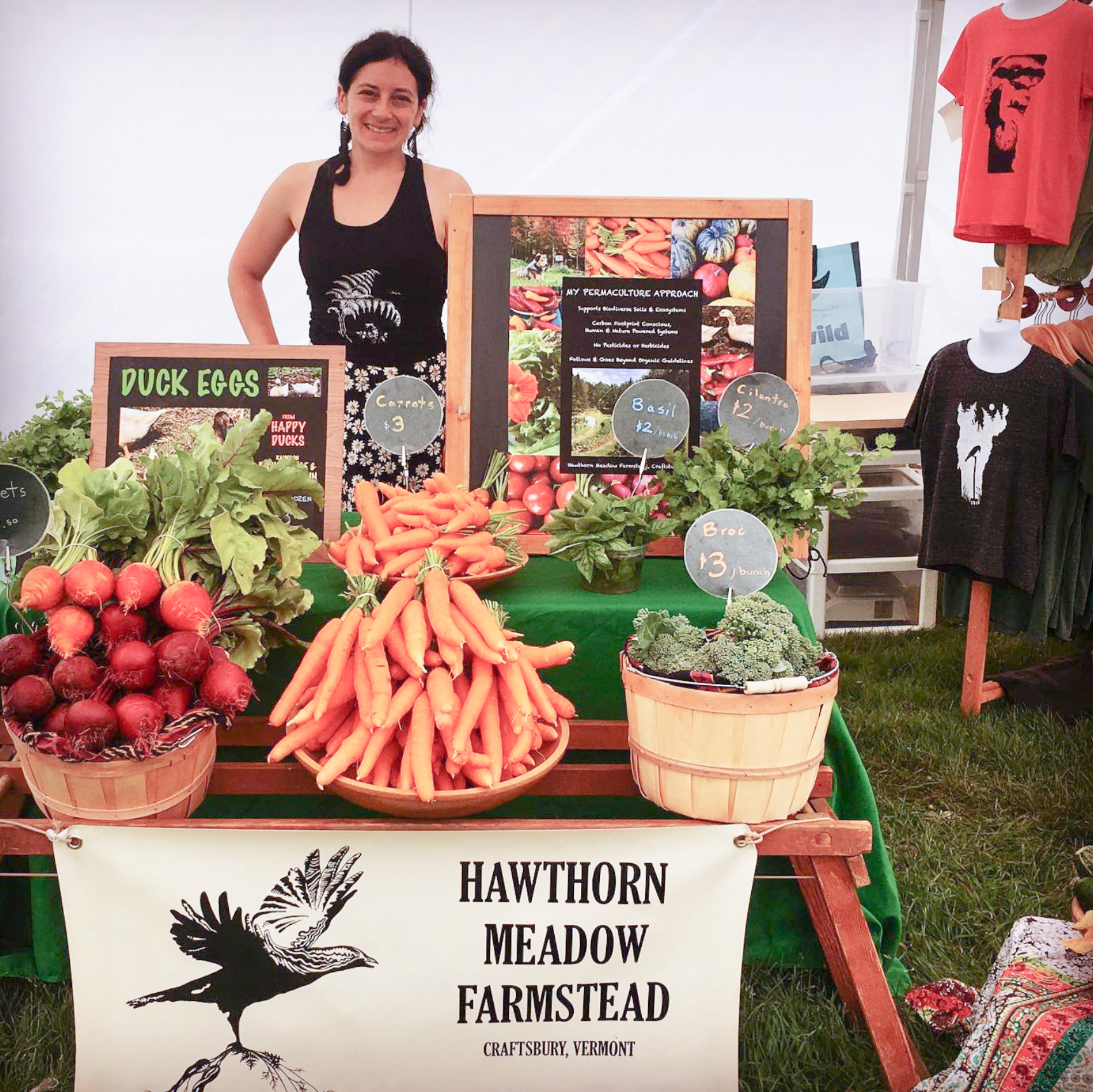 Liz at the Craftsbury Farmers Market in 2021. Photo courtesy of Hawthorn Meadow Farmstead.