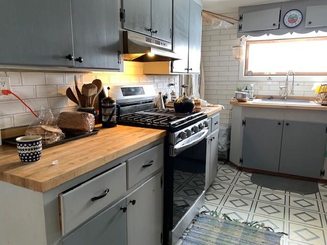 Share a beautiful home in Waterford