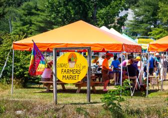 Putney Farmers Market Sign & Tents