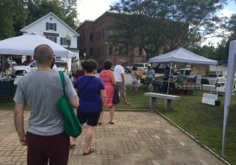 Northfield Farmers Market customers